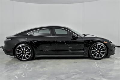 2021 Porsche Taycan 4S   - Photo 14 - Joliet, IL 60435