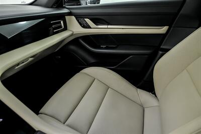 2021 Porsche Taycan 4S   - Photo 41 - Joliet, IL 60435