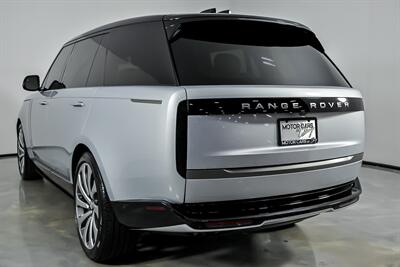 2025 Land Rover Range Rover P530 SE LWB   - Photo 10 - Joliet, IL 60435