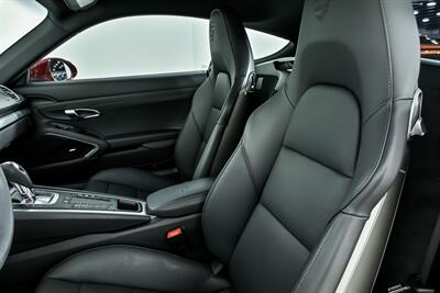 2024 Porsche 718 Cayman Style Edition   - Photo 20 - Joliet, IL 60435