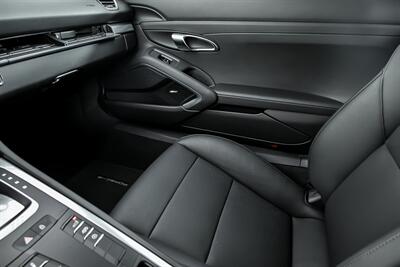 2024 Porsche 718 Cayman Style Edition   - Photo 39 - Joliet, IL 60435