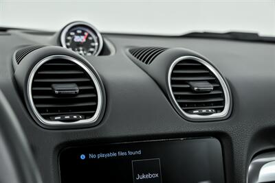 2024 Porsche 718 Cayman Style Edition   - Photo 30 - Joliet, IL 60435