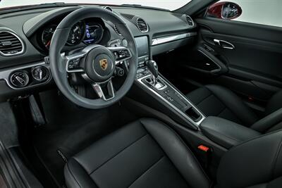 2024 Porsche 718 Cayman Style Edition   - Photo 18 - Joliet, IL 60435