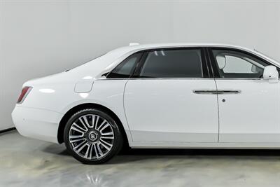 2021 Rolls-Royce Ghost EWB-SHOOTING STAR HEADLINER- 4 SEATER! - Photo 12 - Joliet, IL 60435