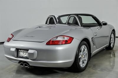 2005 Porsche Boxster   - Photo 12 - Joliet, IL 60435