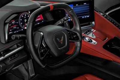 2021 Chevrolet Corvette Stingray 2LT   - Photo 26 - Joliet, IL 60435