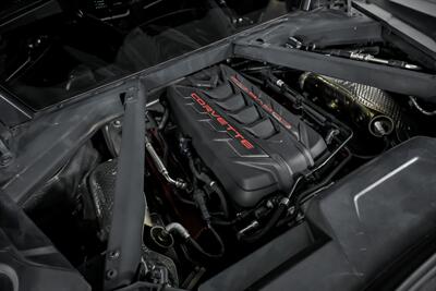 2021 Chevrolet Corvette Stingray 2LT   - Photo 16 - Joliet, IL 60435