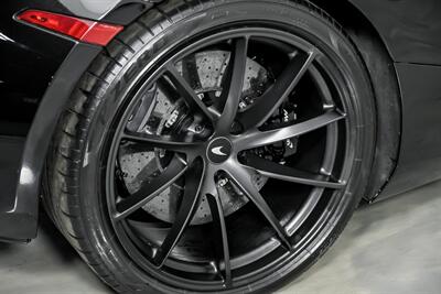 2020 McLaren 720S Spider Performance   - Photo 17 - Joliet, IL 60435