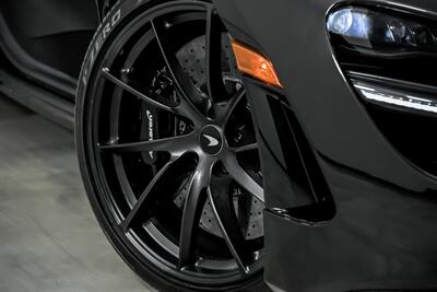 2020 McLaren 720S Spider Performance   - Photo 4 - Joliet, IL 60435