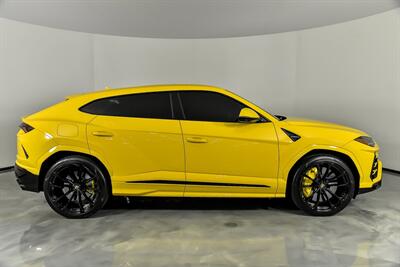 2022 Lamborghini Urus   - Photo 14 - Joliet, IL 60435