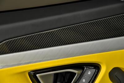 2022 Lamborghini Urus   - Photo 19 - Joliet, IL 60435