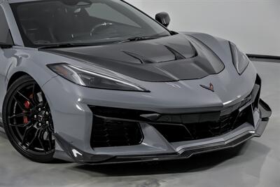 2024 Chevrolet Corvette Z06 3LZ   - Photo 3 - Joliet, IL 60435