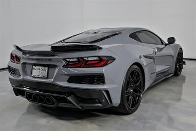 2024 Chevrolet Corvette Z06 3LZ   - Photo 12 - Joliet, IL 60435