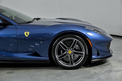 2019 Ferrari 812 Superfast   - Photo 15 - Joliet, IL 60435