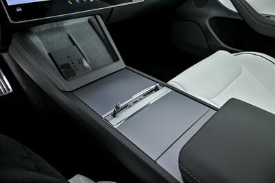 2025 Tesla Model 3 Performance - Photo 37 - Joliet, IL 60435