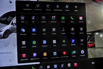 2025 Tesla Model 3 Performance - Photo 29 - Joliet, IL 60435