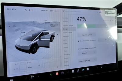 2024 Tesla Cybertruck   - Photo 33 - Joliet, IL 60435