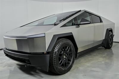 2024 Tesla Cybertruck   - Photo 6 - Joliet, IL 60435