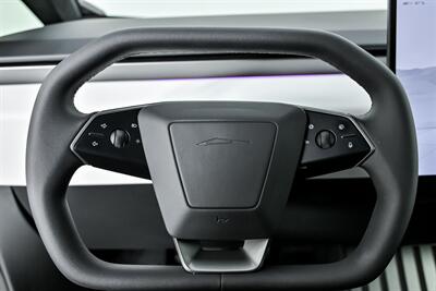 2024 Tesla Cybertruck   - Photo 26 - Joliet, IL 60435