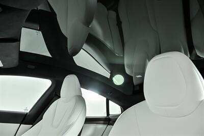 2022 Tesla Model S -WHITE ON WHITE!   - Photo 22 - Joliet, IL 60435