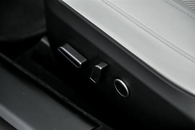 2022 Tesla Model S -WHITE ON WHITE!   - Photo 25 - Joliet, IL 60435