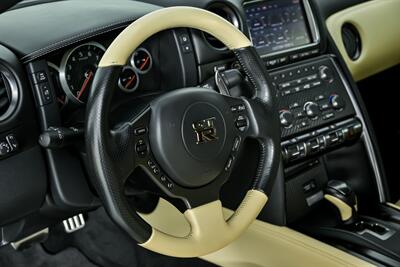 2015 Nissan GT-R Premium   - Photo 25 - Joliet, IL 60435