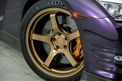 2015 Nissan GT-R Premium   - Photo 4 - Joliet, IL 60435
