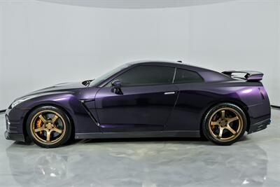 2015 Nissan GT-R Premium   - Photo 8 - Joliet, IL 60435