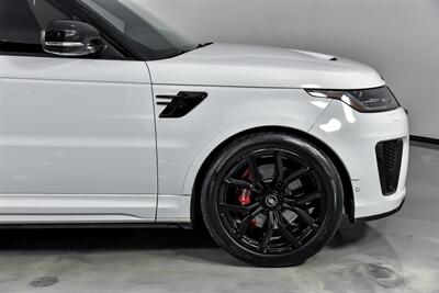 2018 Land Rover Range Rover Sport SVR   - Photo 15 - Joliet, IL 60435
