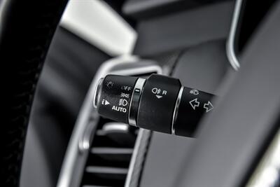 2018 Land Rover Range Rover Sport SVR   - Photo 30 - Joliet, IL 60435