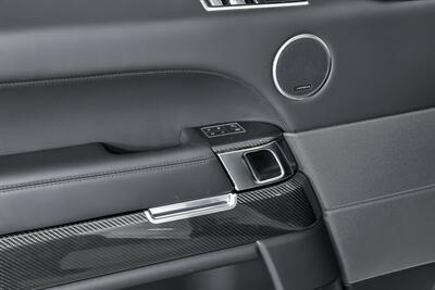 2018 Land Rover Range Rover Sport SVR   - Photo 18 - Joliet, IL 60435