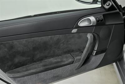 2007 Porsche 911 GT3-BONE STUCK-PLUCKED FROM COLLECTORS GARAGE!   - Photo 18 - Joliet, IL 60435