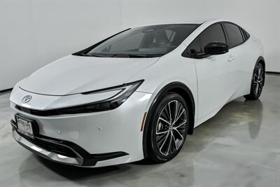 2023 Toyota Prius LE   - Photo 5 - Joliet, IL 60435