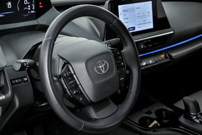 2023 Toyota Prius LE   - Photo 23 - Joliet, IL 60435