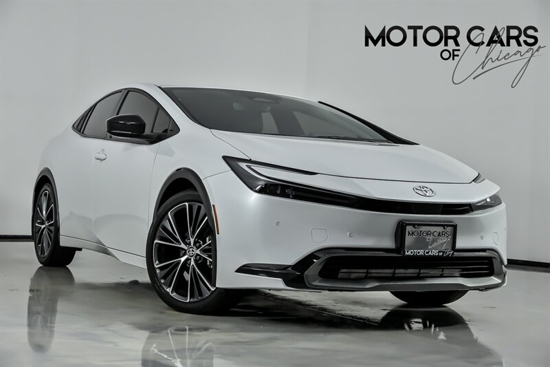 2023 Toyota Prius LE  