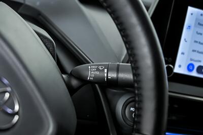 2023 Toyota Prius LE   - Photo 28 - Joliet, IL 60435