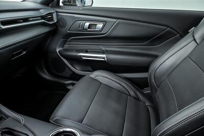 2024 Ford Mustang GT   - Photo 34 - Joliet, IL 60435