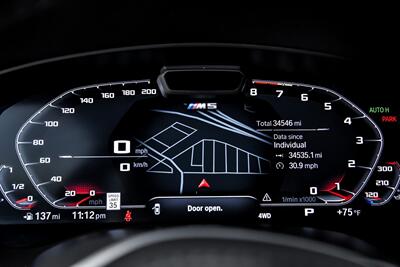 2023 BMW M5 COMPETITION-1 OWNER-CLEAN CARFAX   - Photo 27 - Joliet, IL 60435