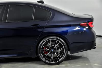 2023 BMW M5 COMPETITION-1 OWNER-CLEAN CARFAX   - Photo 9 - Joliet, IL 60435