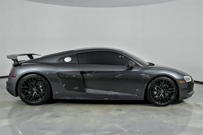 2017 Audi R8 5.2 quattro V10 Plus-EXHAUST-CARBON WING! - Photo 14 - Joliet, IL 60435