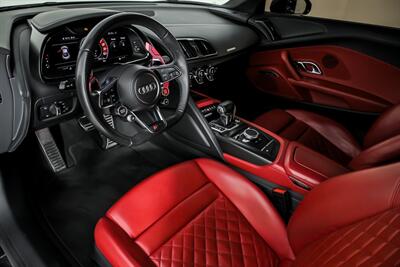 2017 Audi R8 5.2 quattro V10 Plus-EXHAUST-CARBON WING! - Photo 23 - Joliet, IL 60435