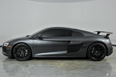 2017 Audi R8 5.2 quattro V10 Plus-EXHAUST-CARBON WING! - Photo 8 - Joliet, IL 60435