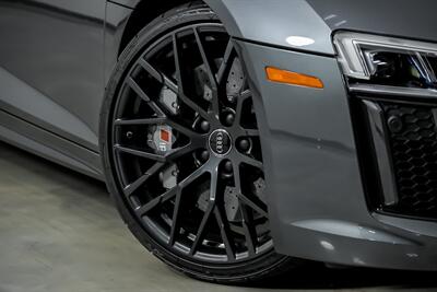 2017 Audi R8 5.2 quattro V10 Plus-EXHAUST-CARBON WING! - Photo 4 - Joliet, IL 60435