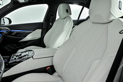 2025 BMW i5 xDrive40   - Photo 23 - Joliet, IL 60435