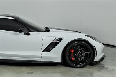 2019 Chevrolet Corvette Z06 2LZ-MANUAL!   - Photo 12 - Joliet, IL 60435