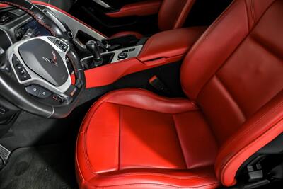 2019 Chevrolet Corvette Z06 2LZ-MANUAL!   - Photo 18 - Joliet, IL 60435