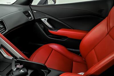 2019 Chevrolet Corvette Z06 2LZ-MANUAL!   - Photo 32 - Joliet, IL 60435
