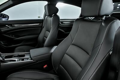 2021 Honda Accord Sport   - Photo 21 - Joliet, IL 60435