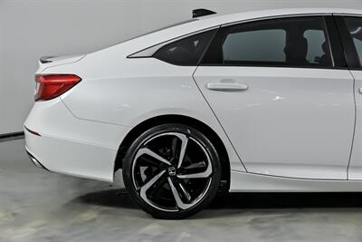 2021 Honda Accord Sport   - Photo 13 - Joliet, IL 60435