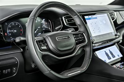 2024 Jeep Grand Wagoneer L Obsidian - Photo 26 - Joliet, IL 60435
